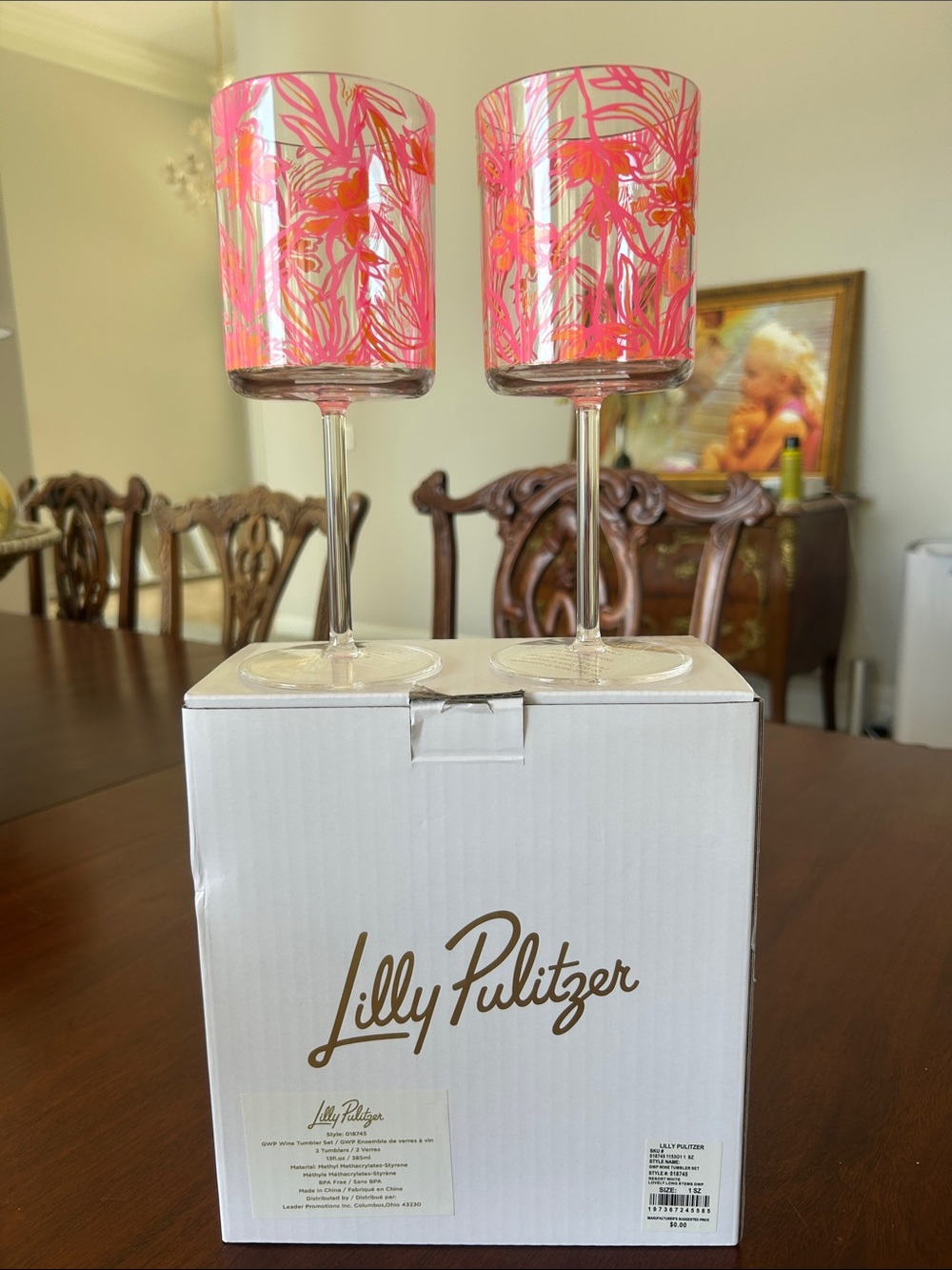 Lilly Pulitzer Lovely Long Stems Acrylic Wine Glass Set NIB Pool Patio Set of 2